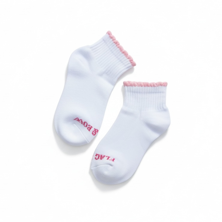 Scallop Edge Crew Socks
